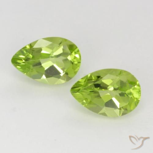 0.88ctw Natürlicher Leichtes lebendiges Grün Peridot, Birnenform, VVS-VS