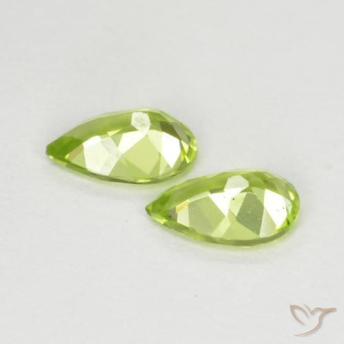 0.79 ct natürliche Lebendiges grün Peridot-Edelsteine, Birnenform, VVS-VS