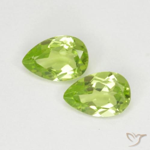 0.91ctw Natürlicher Leichtes lebendiges Grün Peridot, Birnenform, VVS-VS