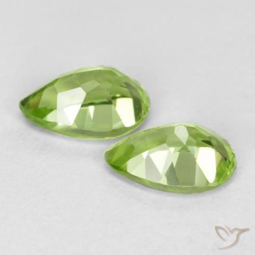 0.87 ct natürliche Leichtes lebendiges Grün Peridot-Edelsteine, Birnenform, VVS-VS