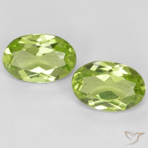 0.97ctw Natürlicher Leichtes lebendiges Grün Peridot, Oval, VS