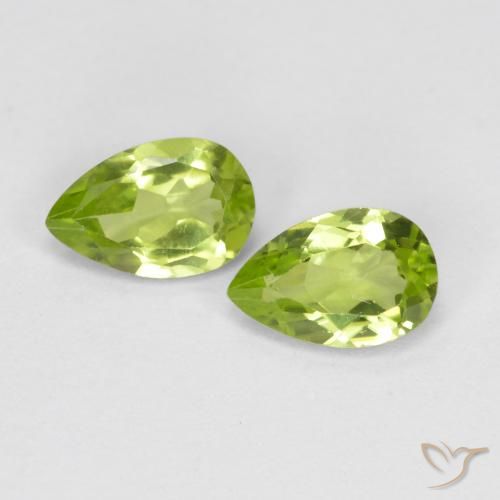 0.92ctw Natürlicher Lebendiges grün Peridot, Birnenform, VS