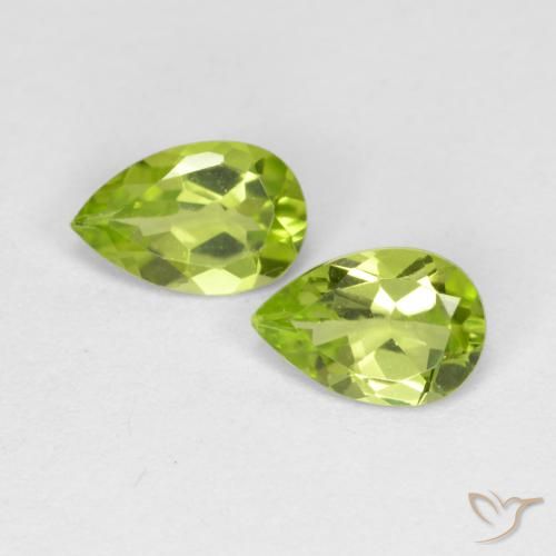 0.82ctw Natürlicher Mittelgrün Peridot, Birnenform, VS