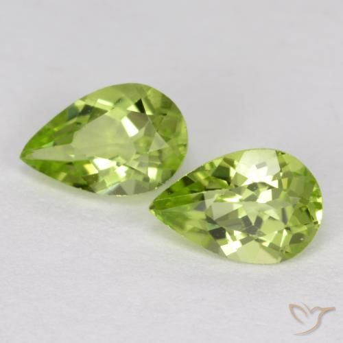 0.86ctw Natürlicher Leichtes lebendiges Grün Peridot, Birnenform, VVS-VS