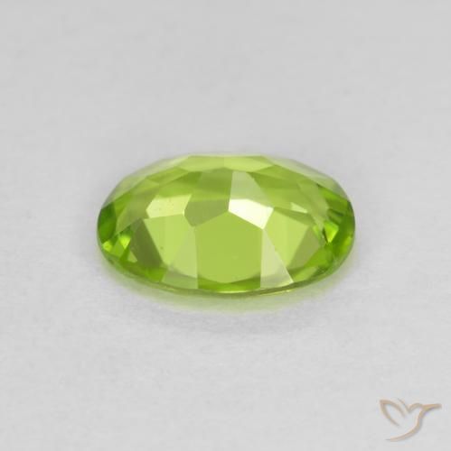 9,17 ctw natürlicher Mittelgrün Peridot, Oval, VS