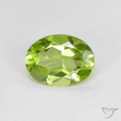 1.35ct Natürlicher Mittelgrün Peridot, Oval, VS