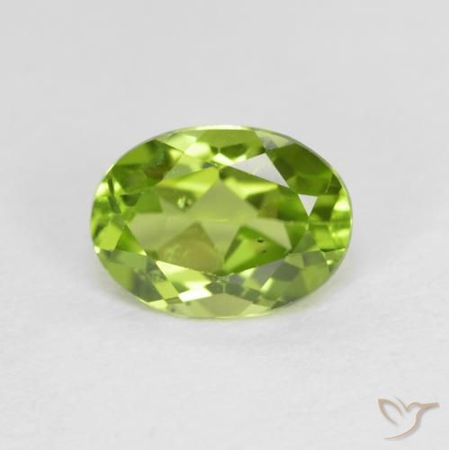 1.45ct Natürlicher Mittelgrün Peridot, Oval, VS