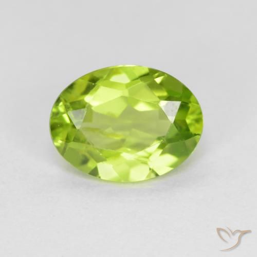 1.45ct Natürlicher Leichtes lebendiges Grün Peridot, Oval, VS