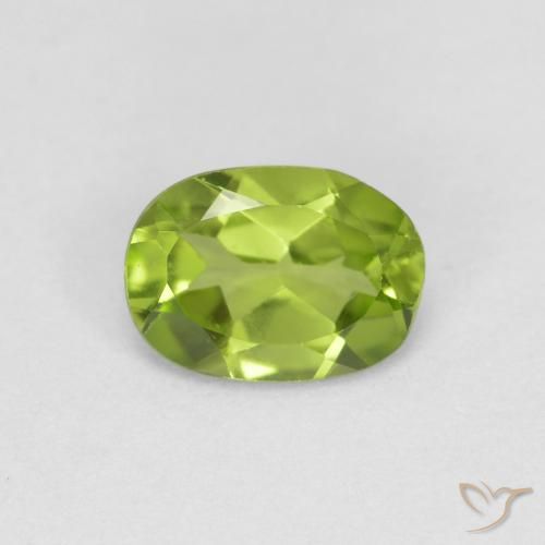 0.80ct Natürlicher Mittelgrün Peridot, Oval, VS
