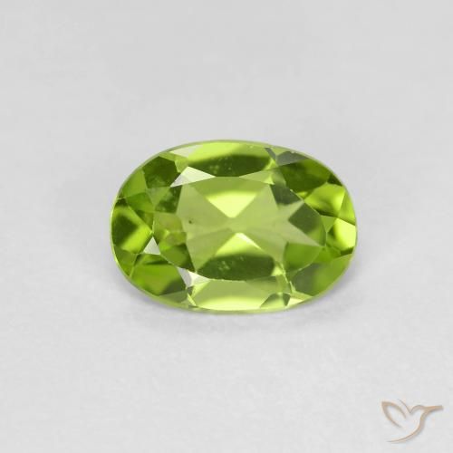 0.70ct Natürlicher Mittelgrün Peridot, Oval, VS