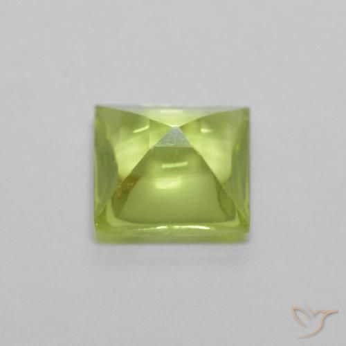 9,17 ctw natürlicher Lebendiges grün Peridot, Quadrat, Transparent