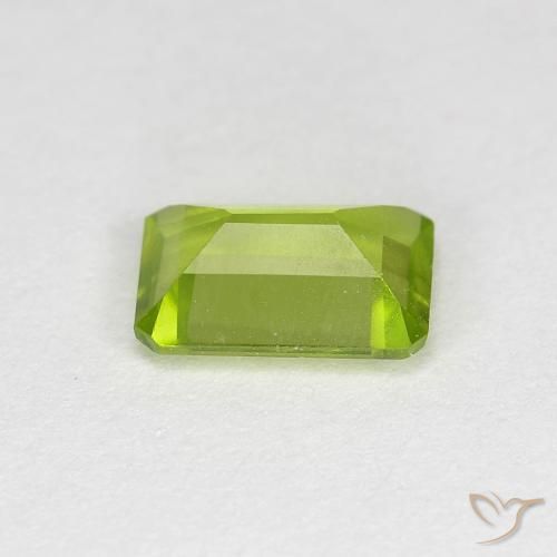 9,17 ctw natürlicher Lebendiges Gelbgrün Peridot, Oktagonschliff, VS