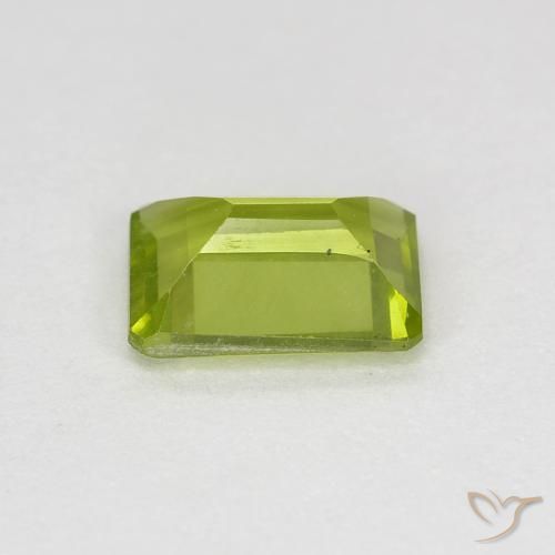 9,17 ctw natürlicher Mittelgrün Peridot, Oktagonschliff, VS