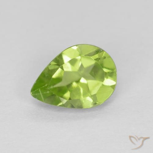 0.74ct Natürlicher Leichtes lebendiges Grün Peridot, Birnenform, VVS