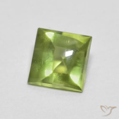 9,17 ctw natürlicher Lebendiges grün Peridot, Quadrat, Transparent