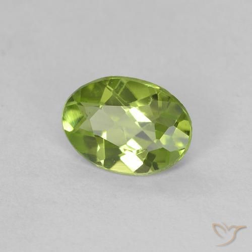 9,17 ctw natürlicher Lebendiges grün Peridot, Oval, VVS-VS