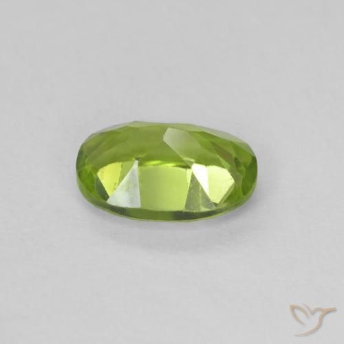 9,17 ctw natürlicher Mittelgrün Peridot, Oval, VVS-VS