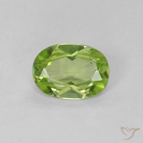 0.79ct Natürlicher Mittelgrün Peridot, Oval, VVS-VS