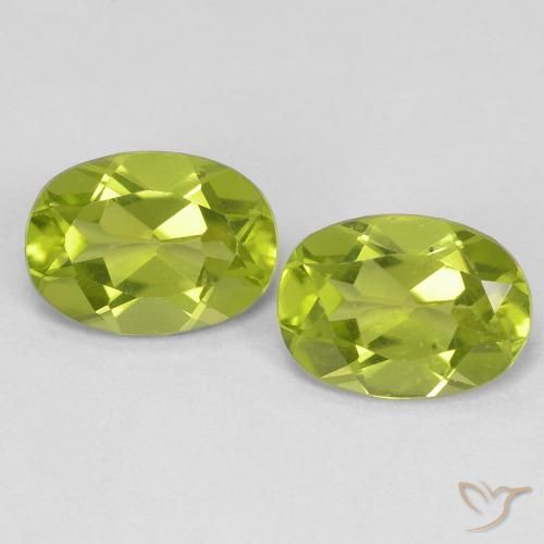 1.71ctw Natürlicher Mittelgrün Peridot, Oval, VVS-VS
