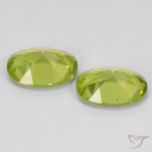 1.71 ct natürliche Mittelgrün Peridot-Edelsteine, Oval, VVS-VS