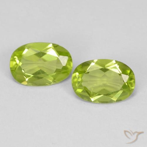 1.47ctw Natürlicher Lebendiges Gelbgrün Peridot, Oval, VVS-VS
