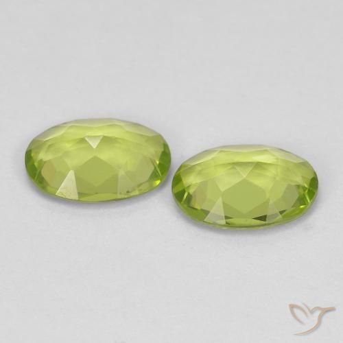 1,36 ct natürliche grüner Peridot-Edelsteine, Oval Schliff, VVS-VS