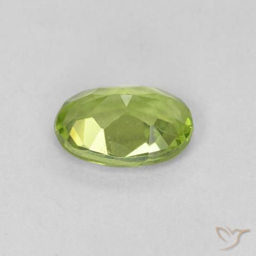 9,17 ctw natürlicher Mittelgrün Peridot, Oval, VVS