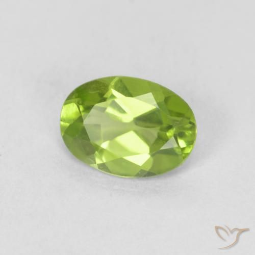 9,17 ctw natürlicher Mittelgrün Peridot, Oval, VVS