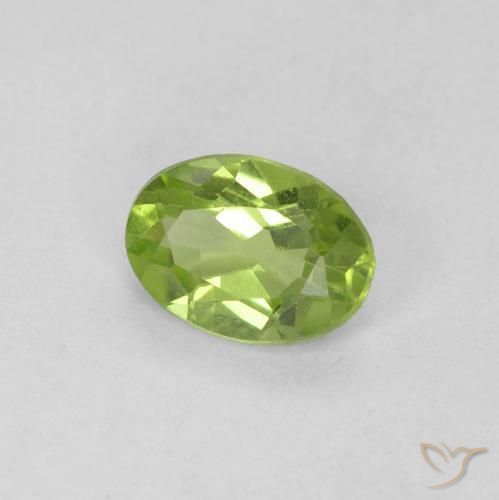 9,17 ctw natürlicher Mittelgrün Peridot, Oval, VVS
