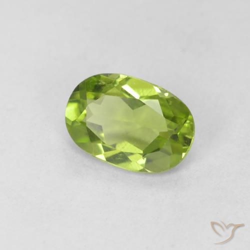 9,17 ctw natürlicher Mittelgrün Peridot, Oval, VVS