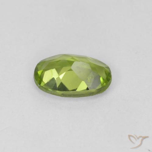9,17 ctw natürlicher Mittelgrün Peridot, Oval, VVS