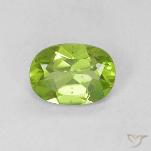 0.90ct Natürlicher Lebendiges grün Peridot, Oval, VVS-VS