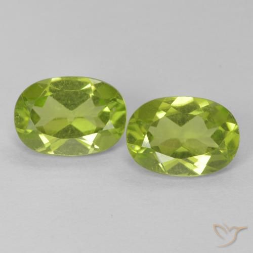 1.79ctw Natürlicher Mittelgrün Peridot, Oval, VVS-VS
