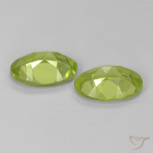 1.54 ct natürliche Lebendiges grün Peridot-Edelsteine, Oval, VVS-VS