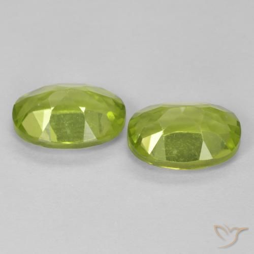 1.89 ct natürliche Lebendiges grün Peridot-Edelsteine, Oval, VS