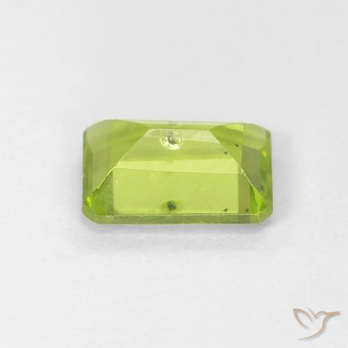 9,17 ctw natürlicher Mittelgrün Peridot, Oktagonschliff, VS-SI