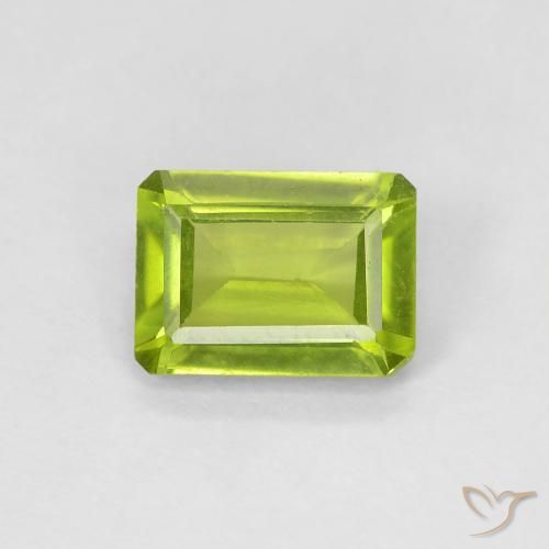 1.07ct Natürlicher Lebendiges grün Peridot, Smaragdschliff, VS