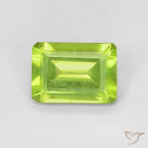1.03ct Natürlicher hellgrün Peridot, Smaragdschliff, VS-SI