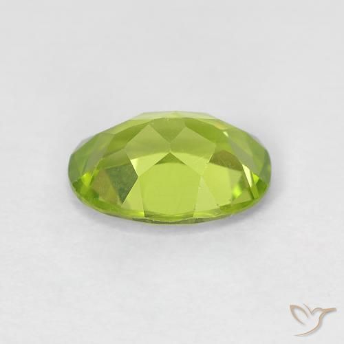 9,17 ctw natürlicher Mittelgrün Peridot, Oval, VVS-VS
