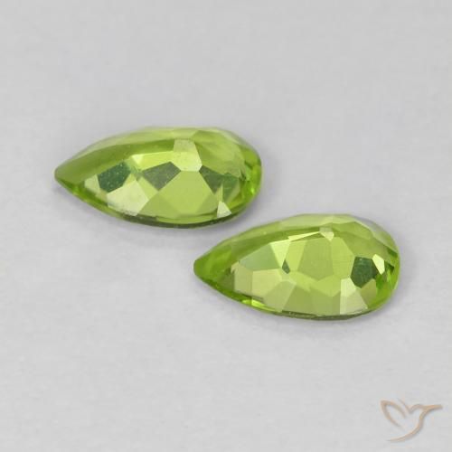 0.74 ct natürliche Mittelgrün Peridot-Edelsteine, Birnenform, VS