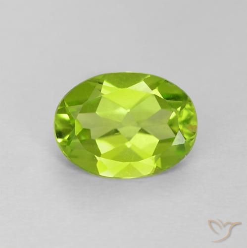 1.10ct Natürlicher Mittelgrün Peridot, Oval, VVS-VS