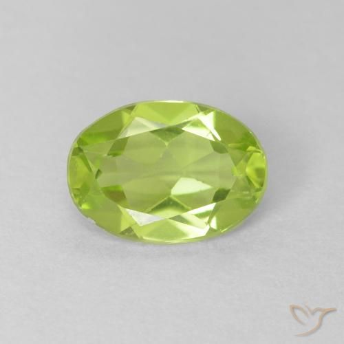 0.73ct Natürlicher hellgrün Peridot, Oval, VS