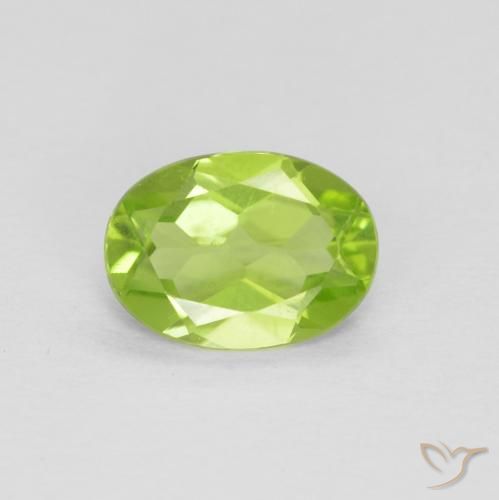 1.00ct Natürlicher Lebendiges grün Peridot, Oval, VVS-VS