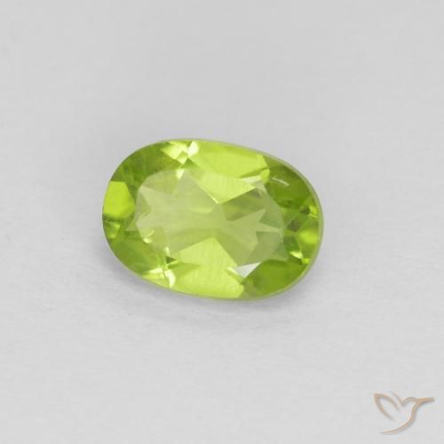 9,17 ctw natürlicher Mittelgrün Peridot, Oval, VVS-VS