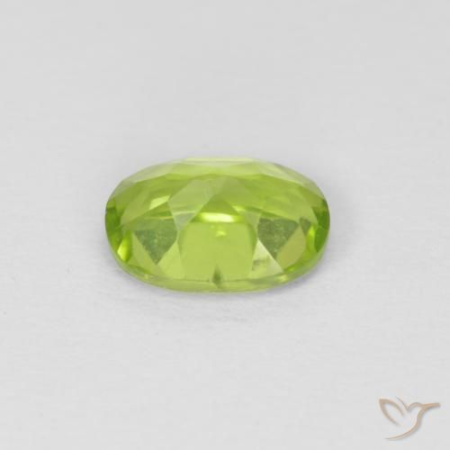 9,17 ctw natürlicher Mittelgrün Peridot, Oval, VVS-VS