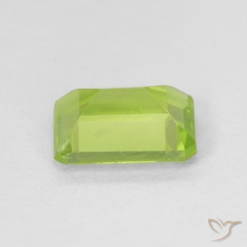 9,17 ctw natürlicher gelblich-grün Peridot, Oktagonschliff, VS