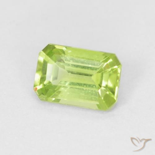 9,17 ctw natürlicher Leichtes lebendiges Grün Peridot, Oktagonschliff, VVS