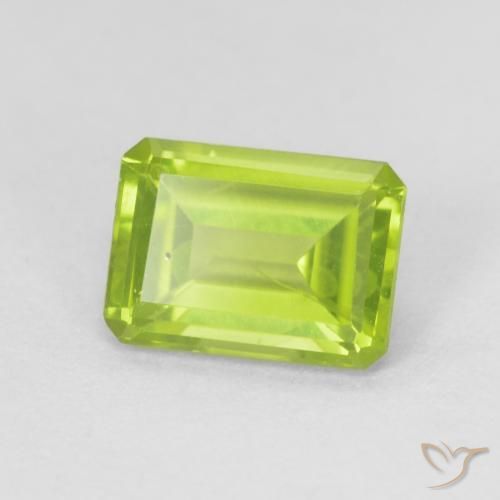 9,17 ctw natürlicher hellgrün Peridot, Oktagonschliff, VS