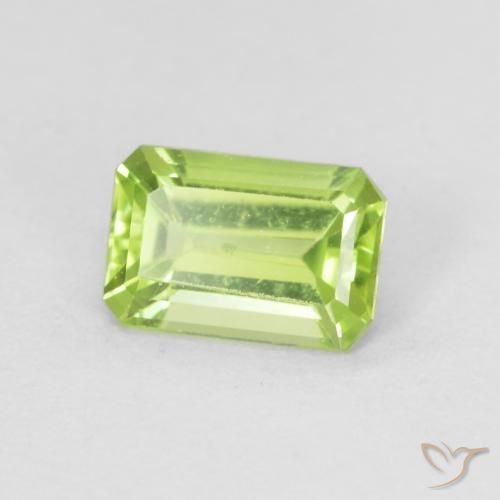 9,17 ctw natürlicher Leichtes lebendiges Grün Peridot, Oktagonschliff, VS