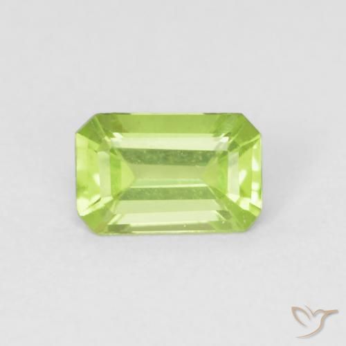 0.51ct Natürlicher hellgrün Peridot, Smaragdschliff, VVS